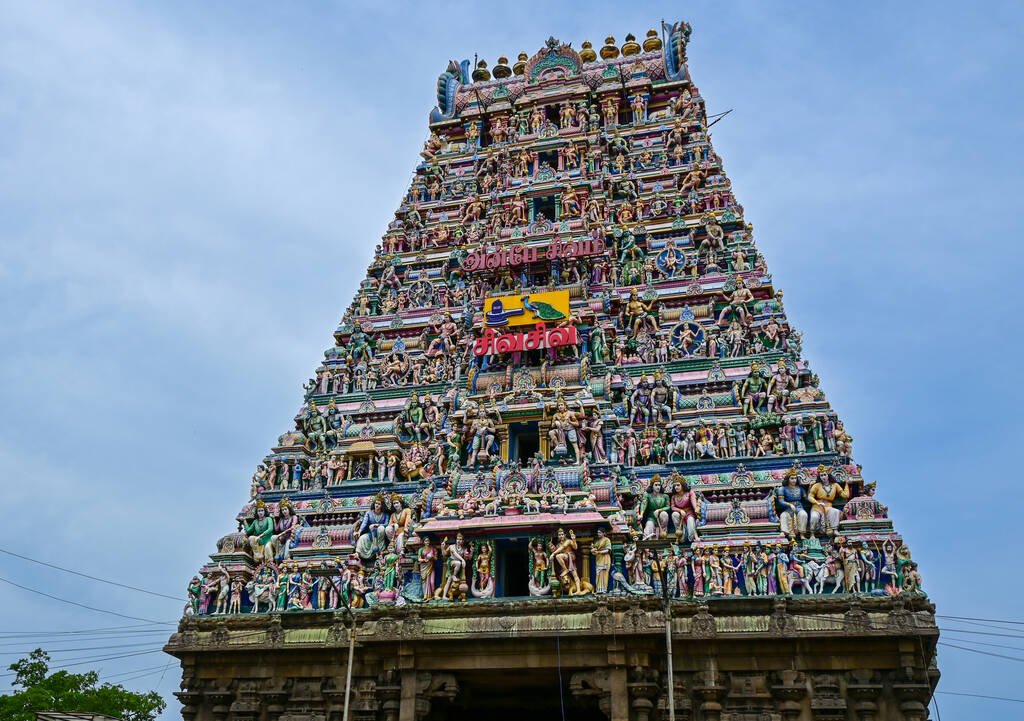 Kapaleeshwarar temple gopuram